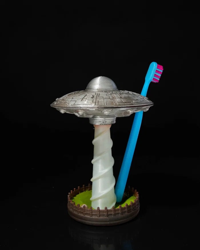 UFO Toothbrush Holder
