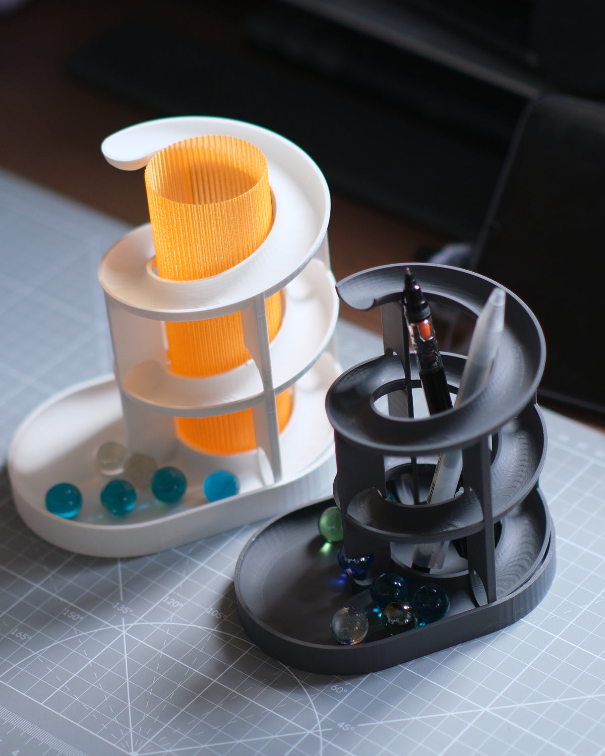 Rolling Marble Track Pen Holder – Desk Fidget