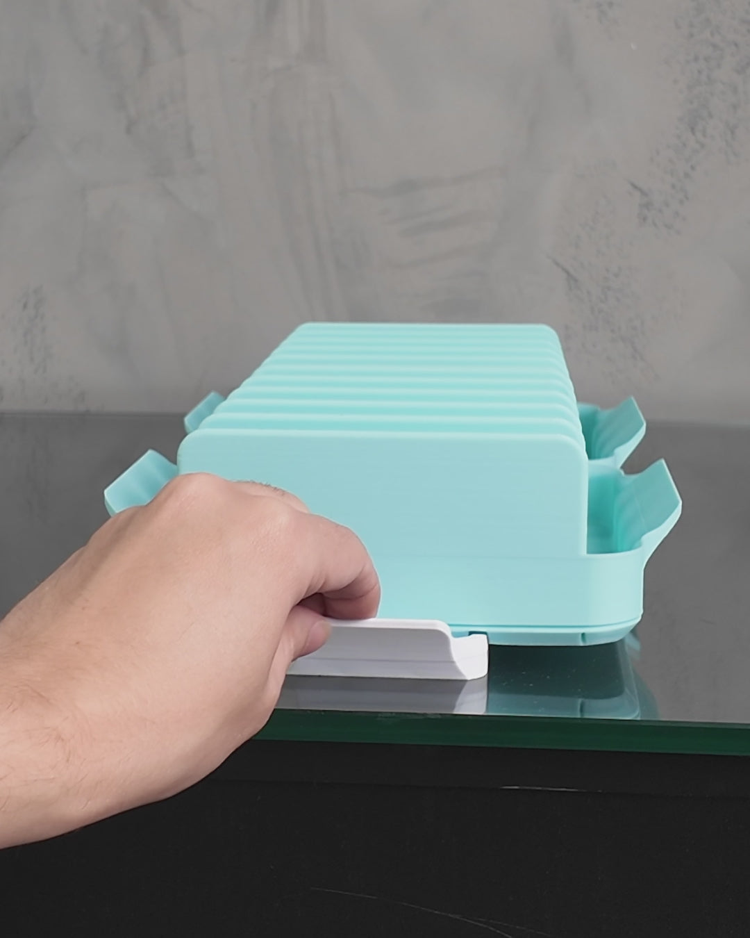 Lid Station